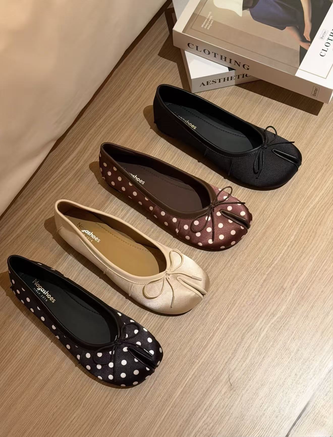 Tabi Style Doll Shoes With Bows
