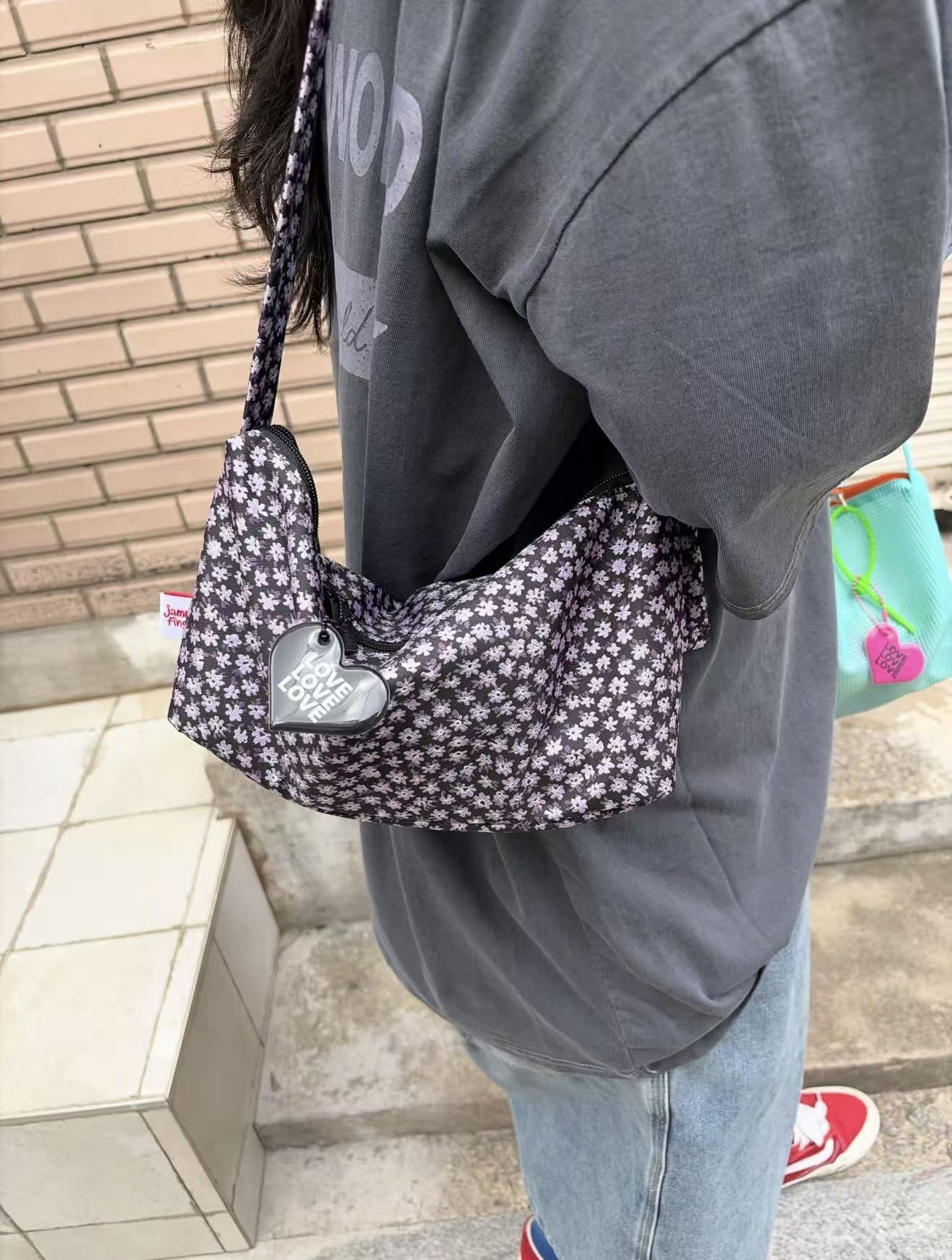 韓國直送Jammyfinger Flower Boat Short Cross Bag -3 Color
