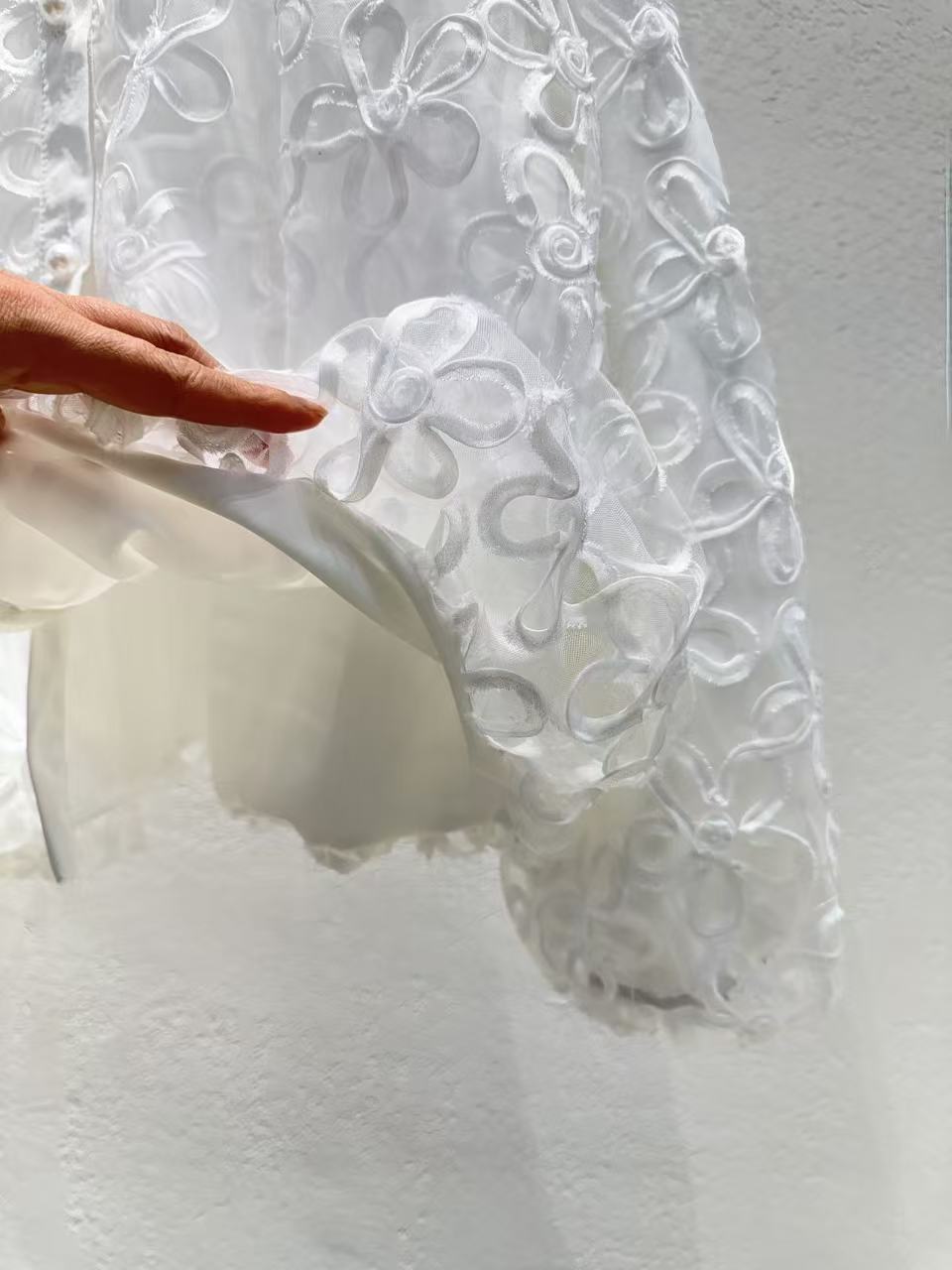 韓國直送 3D Floral Sheer Jacket