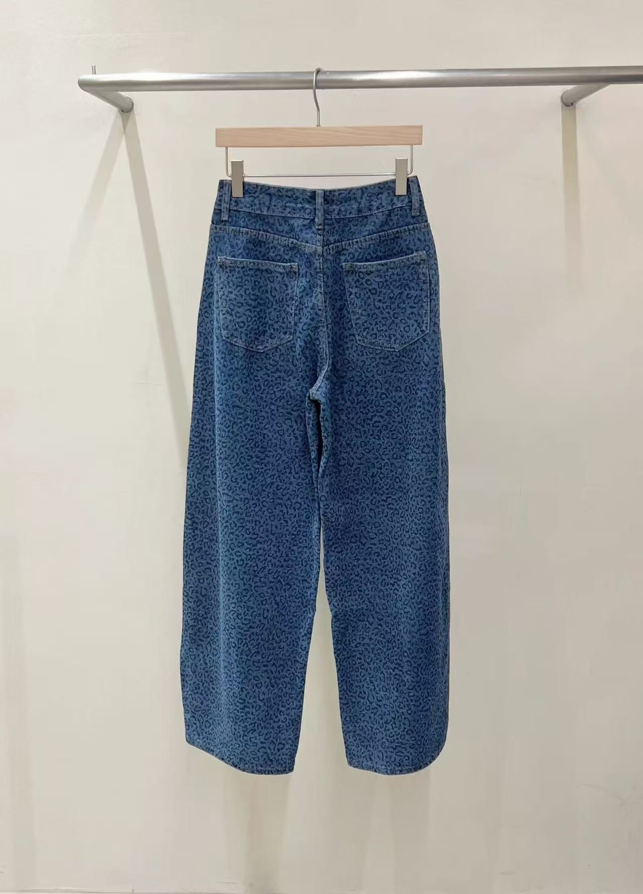 韓國直送Sweet Ribbon Knit Top / Denim Pants