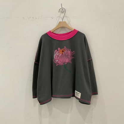 韓國直送Retro Floral Drop-Shoulder Tee