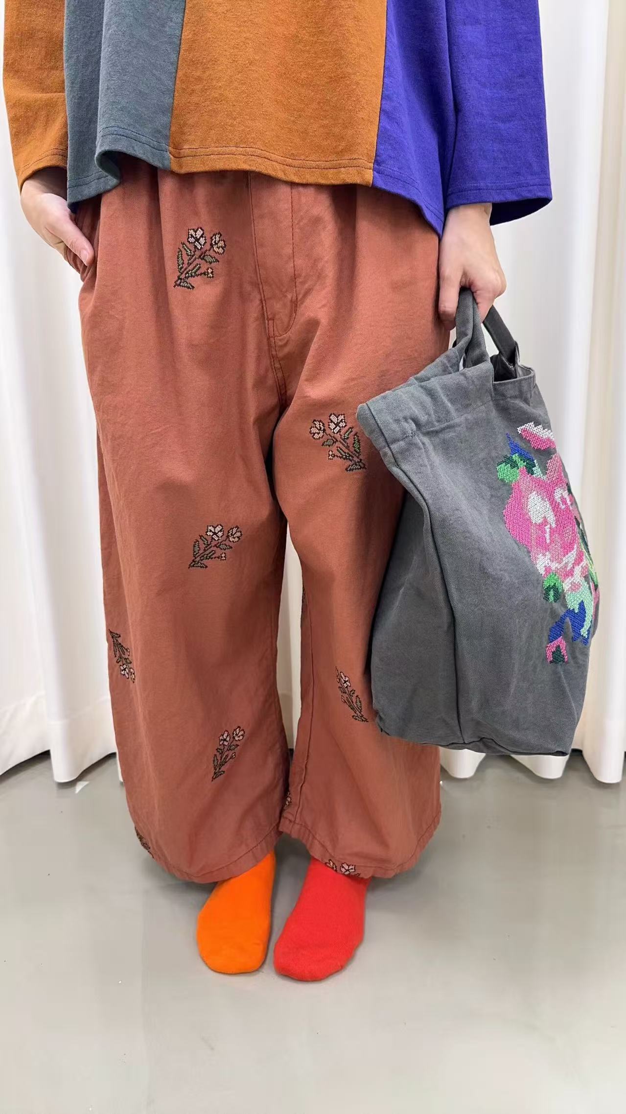 韓國直送V-Neck Floral Embroidered Cardigan /Pants