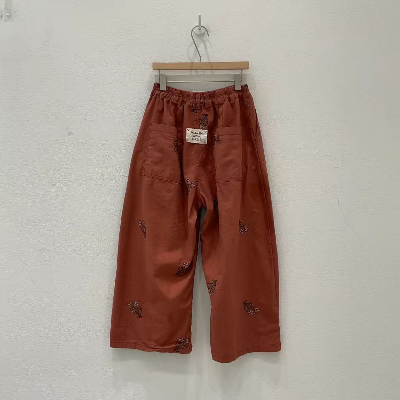 韓國直送V-Neck Floral Embroidered Cardigan /Pants