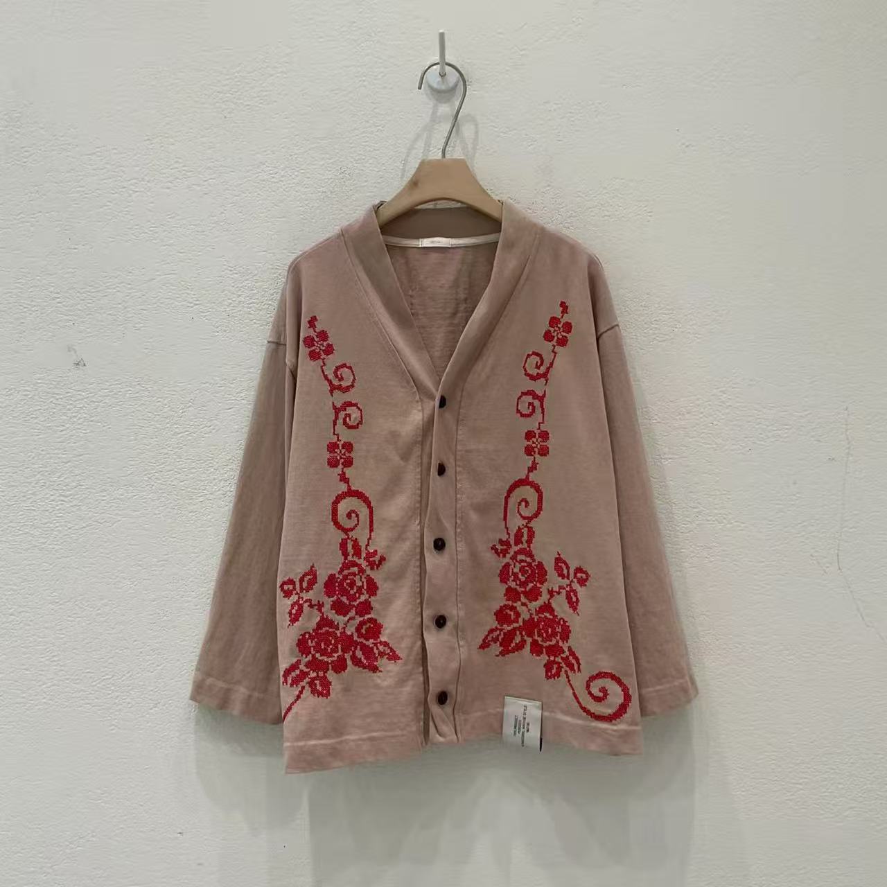 韓國直送V-Neck Floral Embroidered Cardigan /Pants