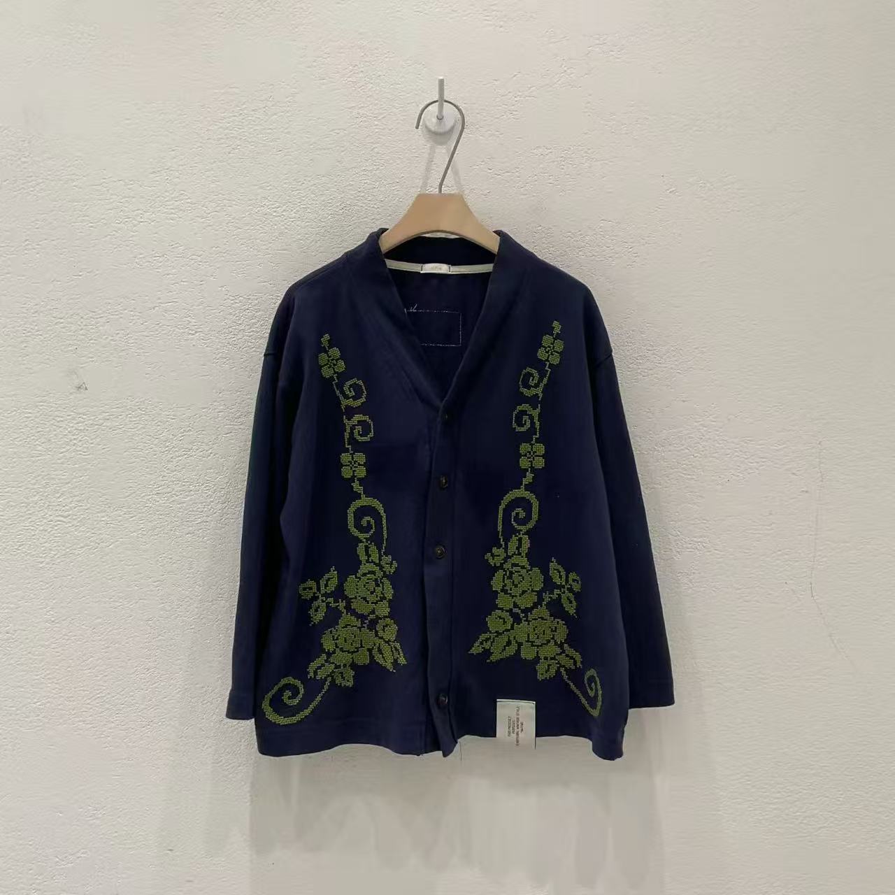 韓國直送V-Neck Floral Embroidered Cardigan /Pants