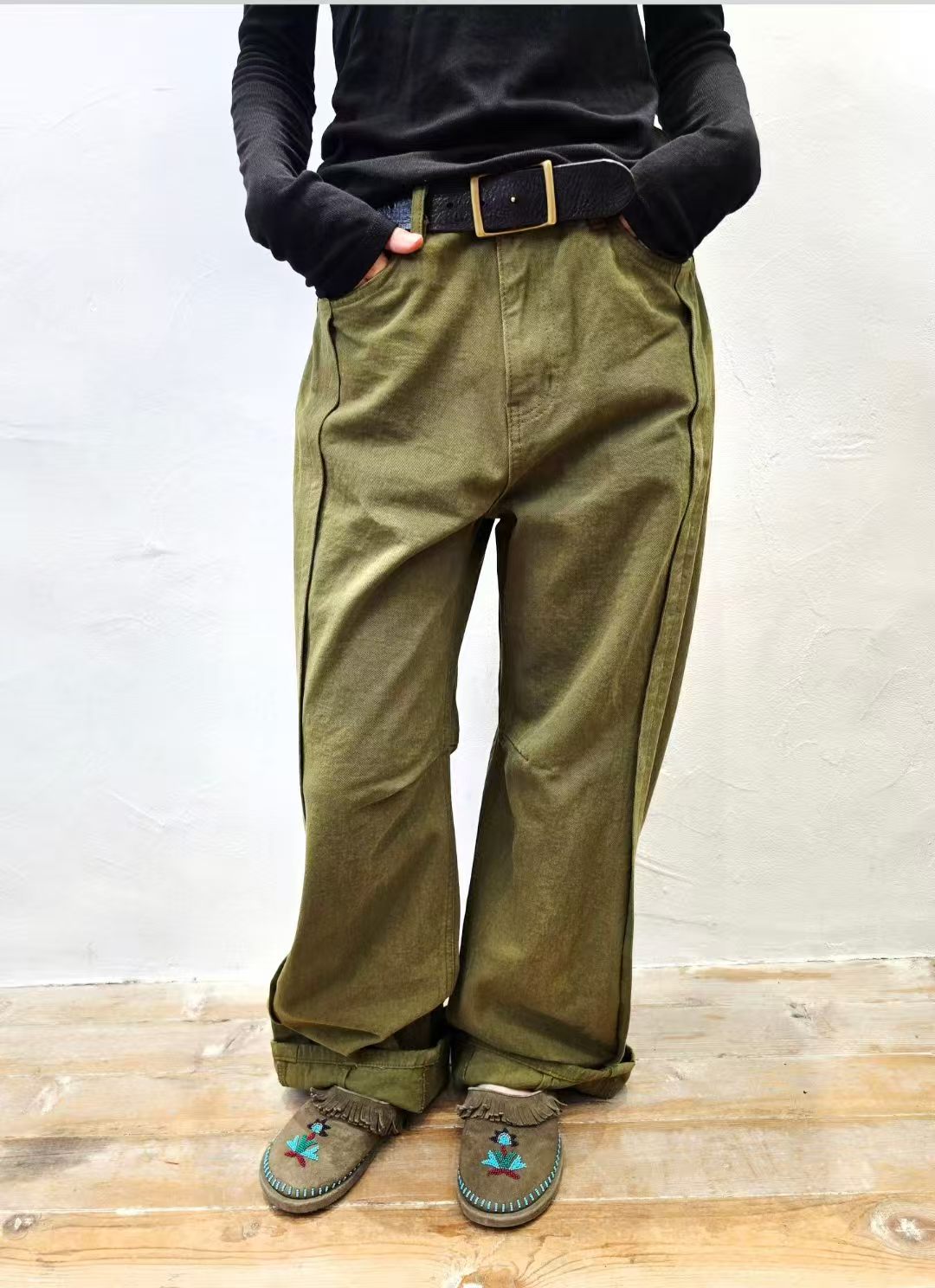 韓國直送Side-Pleated Curved Wide-Leg Pants