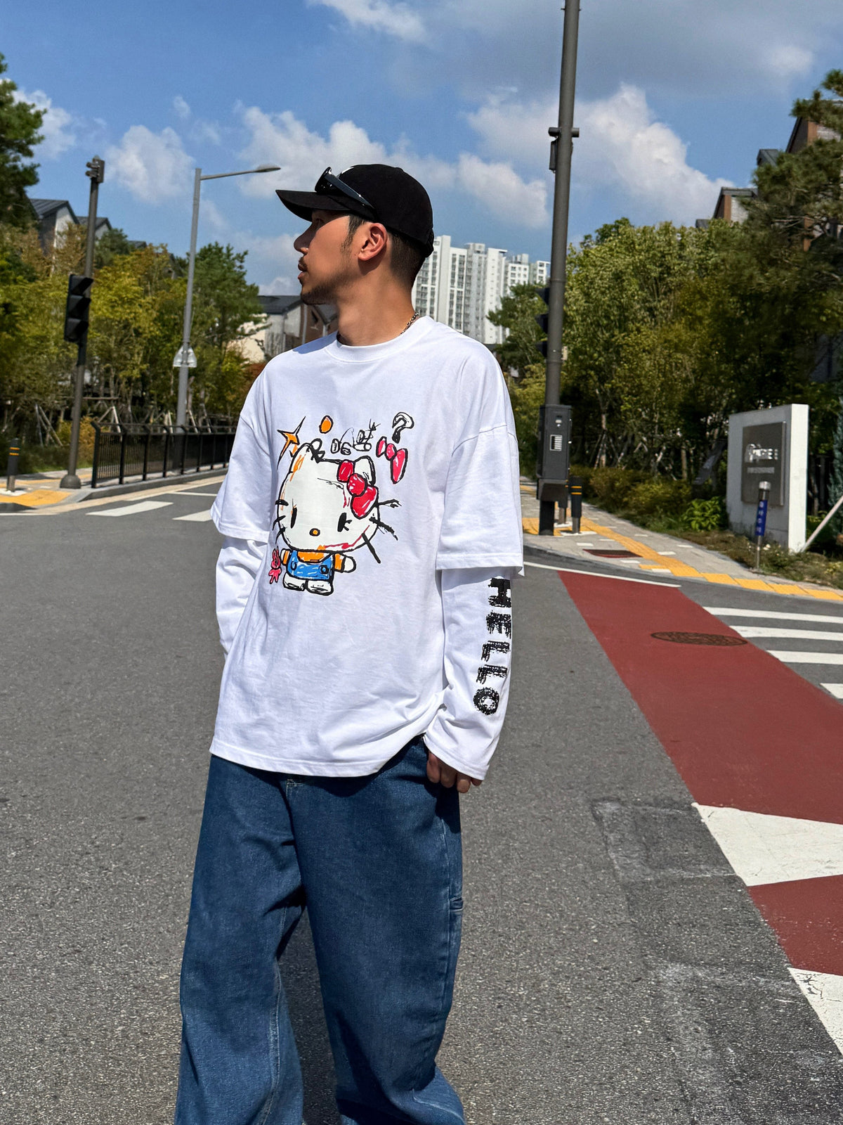 韓國直送PLUS 82 HIYA Graffiti Kitty  Long Sleeve