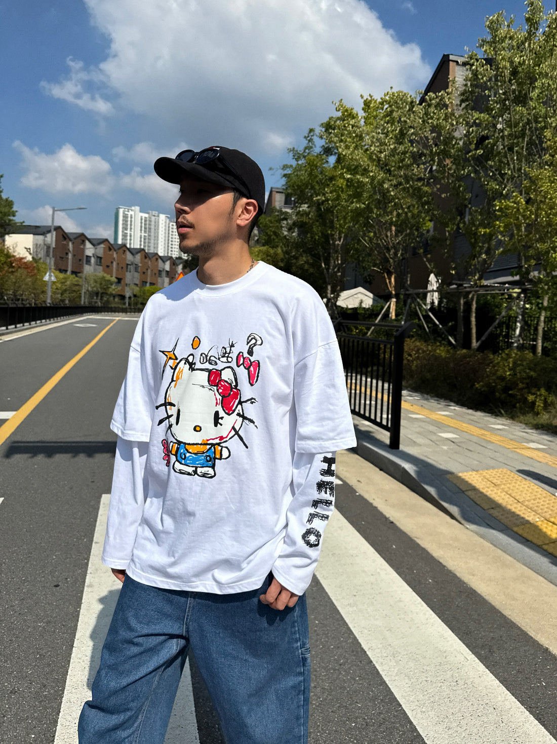 韓國直送PLUS 82 HIYA Graffiti Kitty  Long Sleeve