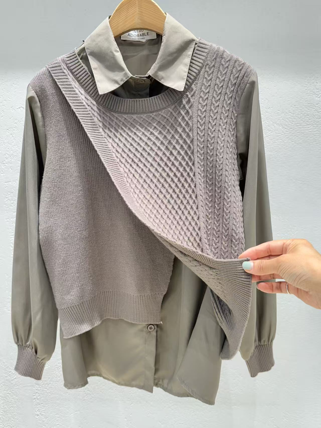 韓國直送Iris Asymmetric Knit-Layered Shirt