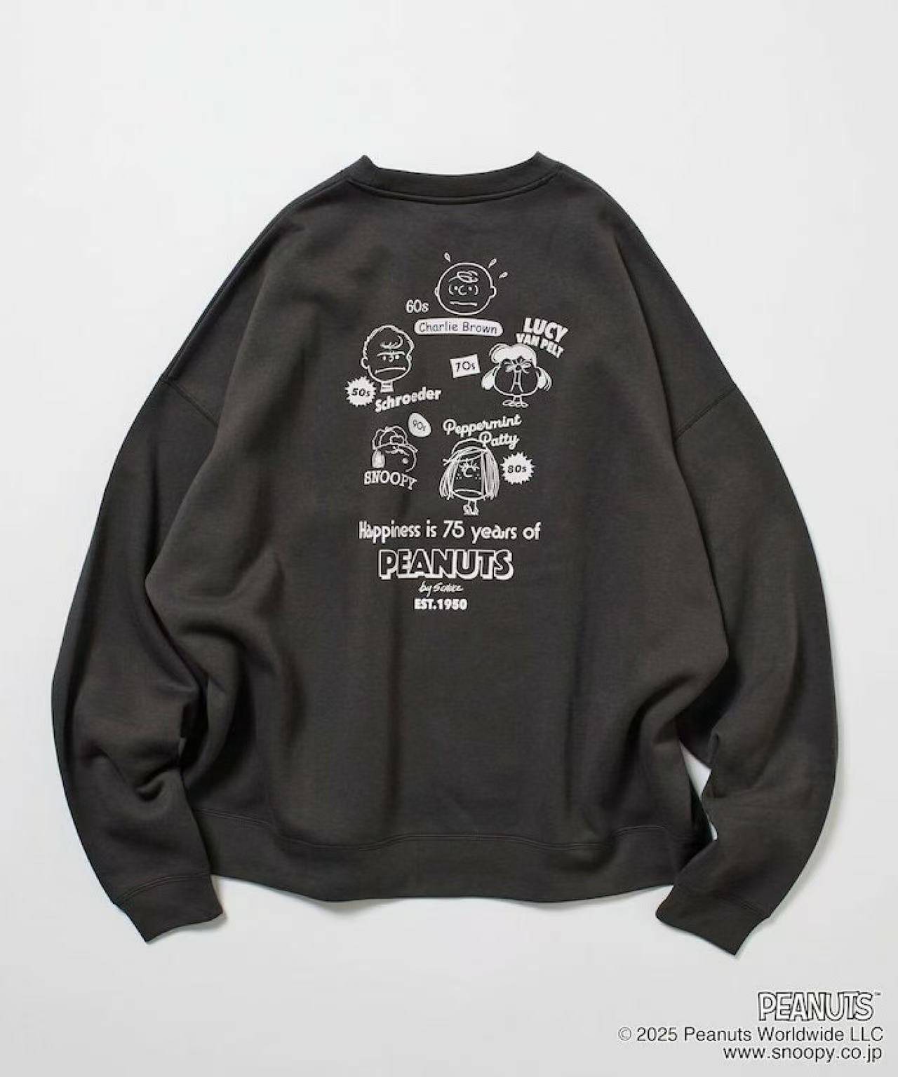 25AW Peanuts Back Print Crew Neck Sweatshirt - HLY &amp; CHOCCICO