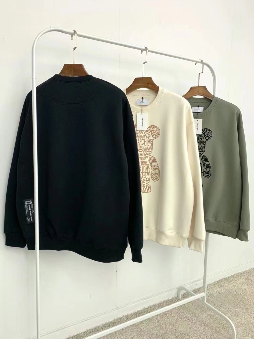 韓國直送🇰🇷 2ND ARCHIVE 3D Floppy Bear  Hoodies - HLY & CHOCCICO