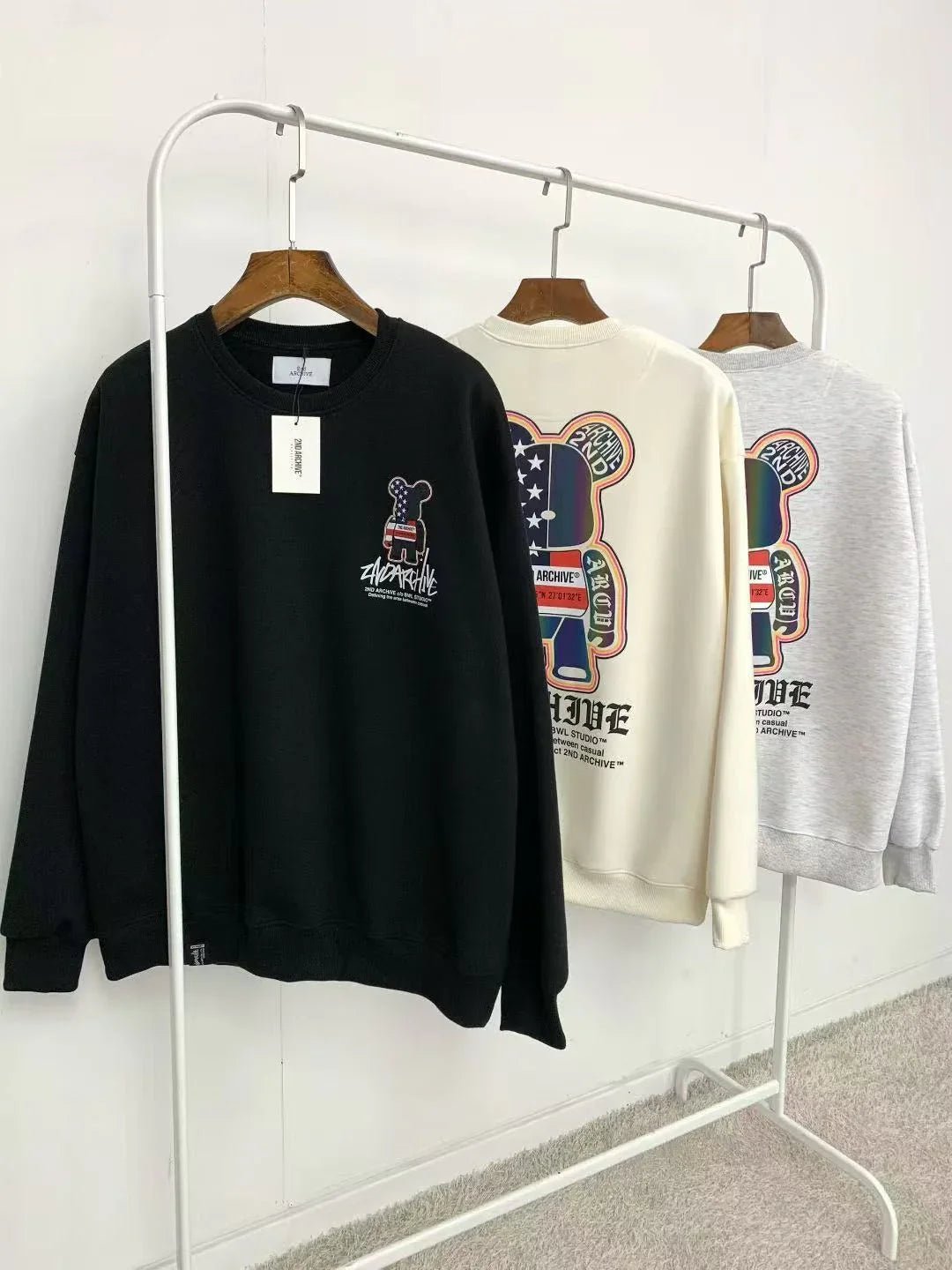 韓國直送🇰🇷 2ND ARCHIVE American Scotch Teddy Bear Sweatshirt - HLY &amp; CHOCCICO