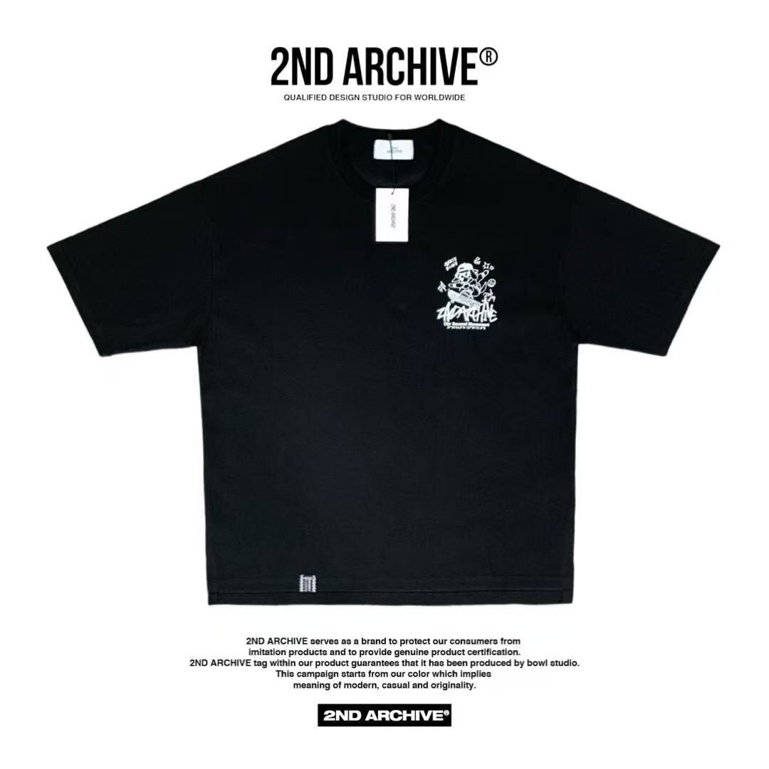 韓國直送 2ND ARCHIVE Board Beagle Crayon Tee - HLY & CHOCCICO