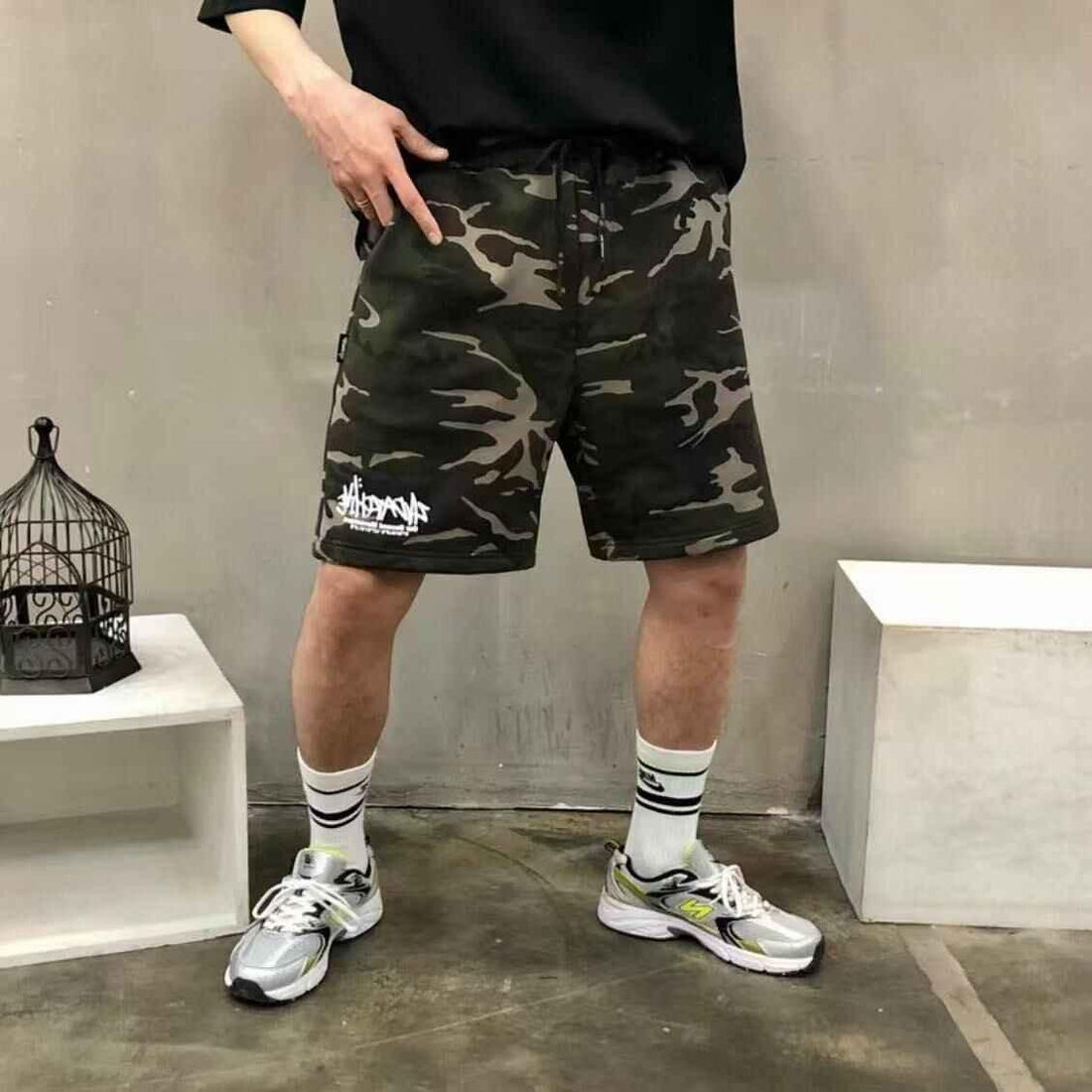 韓國直送 2ND ARCHIVE Camo Signature Logo Shorts - HLY &amp; CHOCCICO