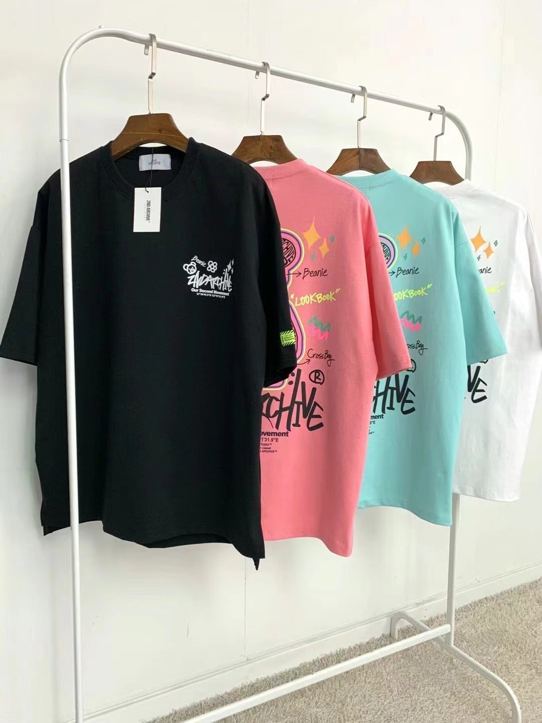韓國直送🇰🇷 2ND ARCHIVE Graffiti Teddy Tee- 4 Color