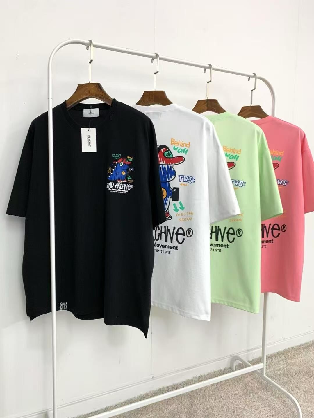 韓國直送 2ND ARCHIVE Headset Autograph Pen Dinosaur Tee - HLY & CHOCCICO