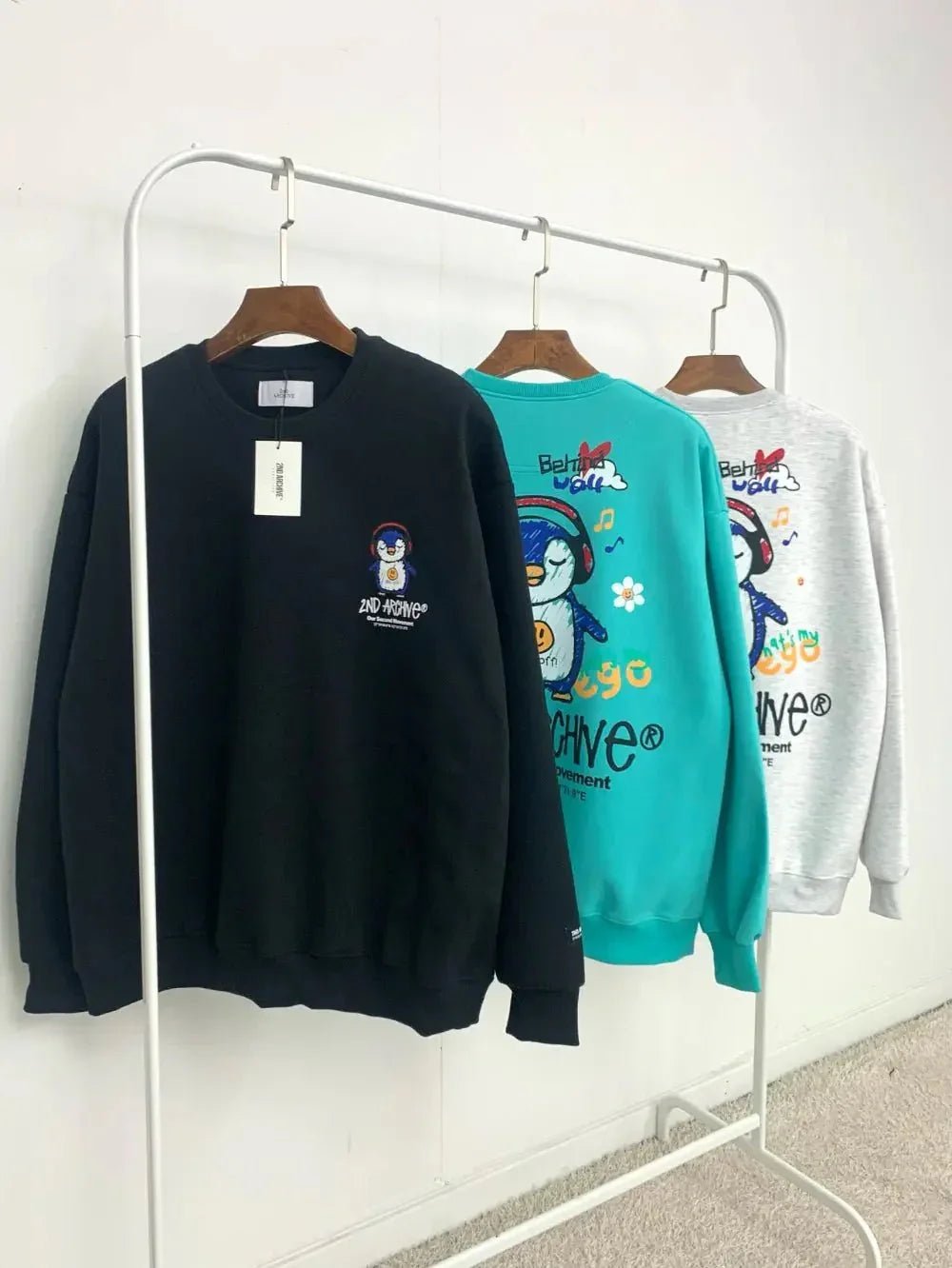 韓國直送🇰🇷 2ND ARCHIVE Headset Penguin MTM Sweatshirt - HLY &amp; CHOCCICO