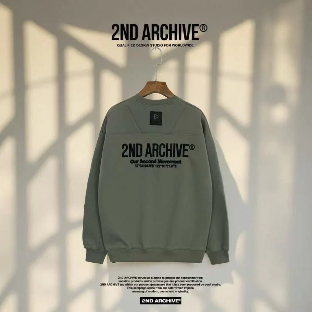 韓國直送🇰🇷 2ND ARCHIVE Logo Embroidered Sweatshirt - HLY &amp; CHOCCICO