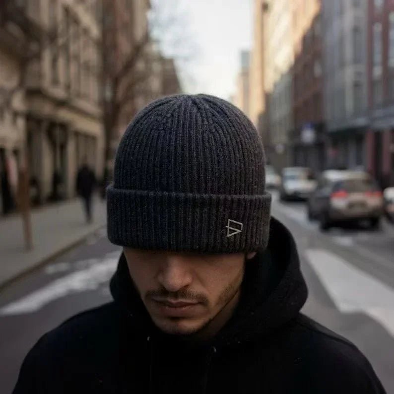 韓國直送 2ND ARCHIVE Stone Washing Cuff Beanie - HLY &amp; CHOCCICO
