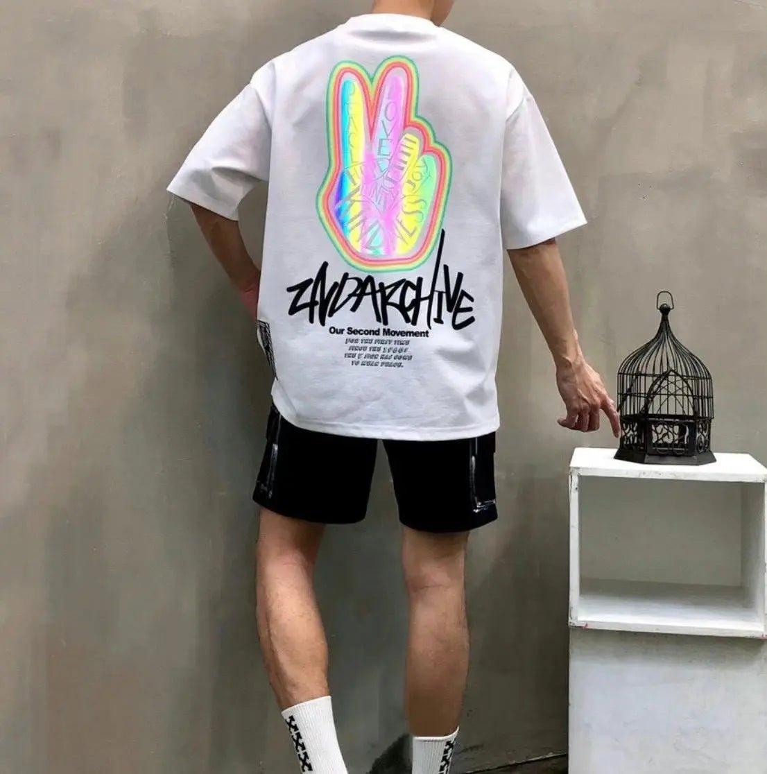 韓國直送🇰🇷 2ND ARCHIVE V Finger Tee -3 Color HLY & CHOCCICO