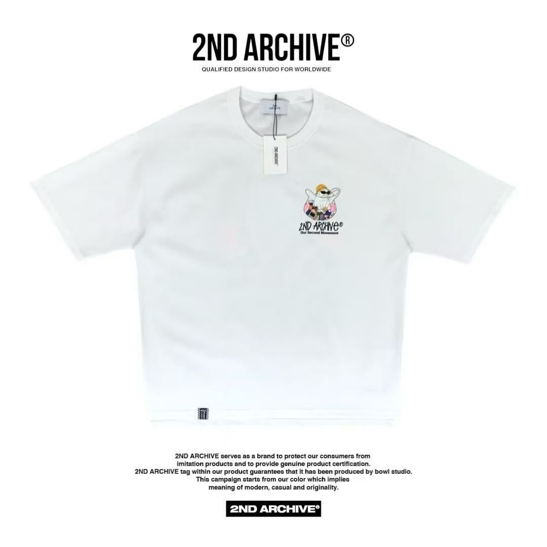 韓國直送🇰🇷 2ND ARCHIVE Vinyl Cat T-shirt - HLY & CHOCCICO