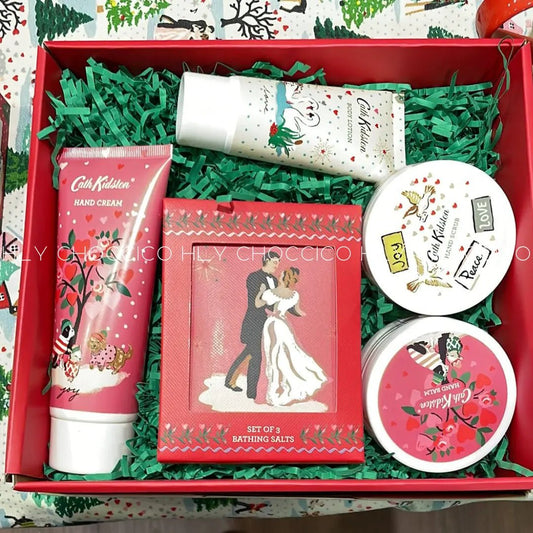 【一口價$390/套】✈️英國連線✈️ Cath Kidston Shine Bright Large Hamper Set 聖誕寵愛身體禮盒組 **人人在搶 🥰不接受棄單及改款🙏🙏** HLY & CHOCCICO