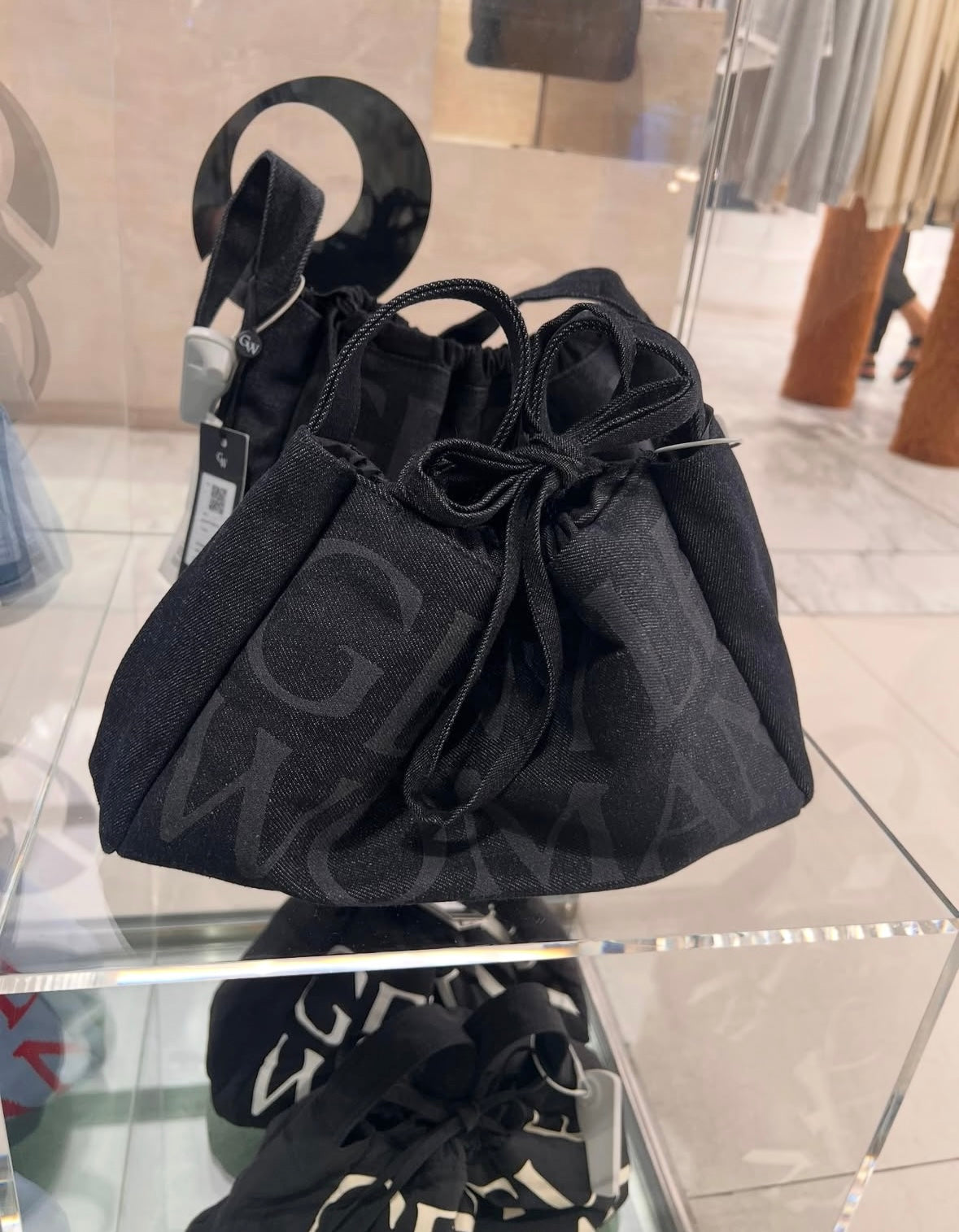 Gentlewoman Denim Dumpling Bag⭐ 要紙袋請備註📝 HLY & CHOCCICO