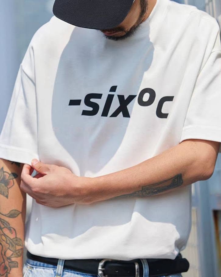 Six°C" Frostbite Oversized Tee⁠
