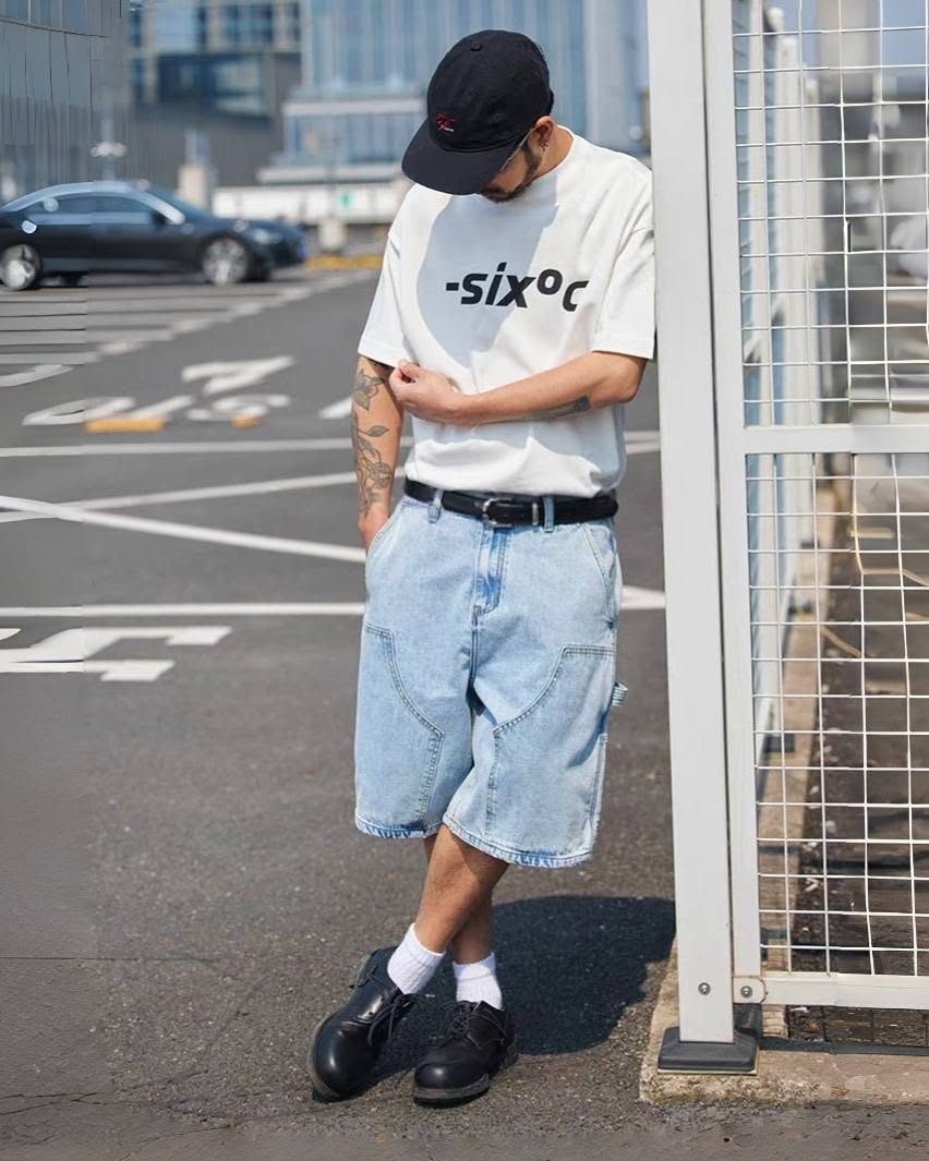 Six°C" Frostbite Oversized Tee⁠