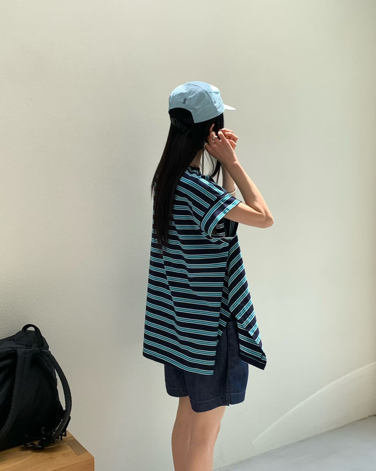 韓國直送Linear Flow Top