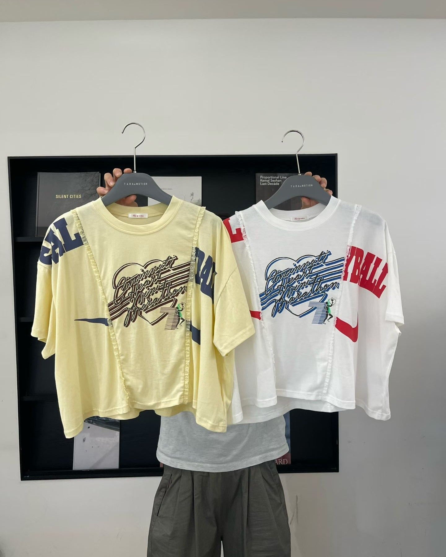 韓國直送Retro Remake Marathon Crop Tee
