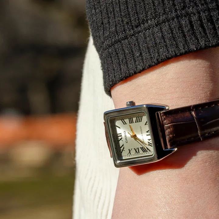日本直送Casio Standard Women