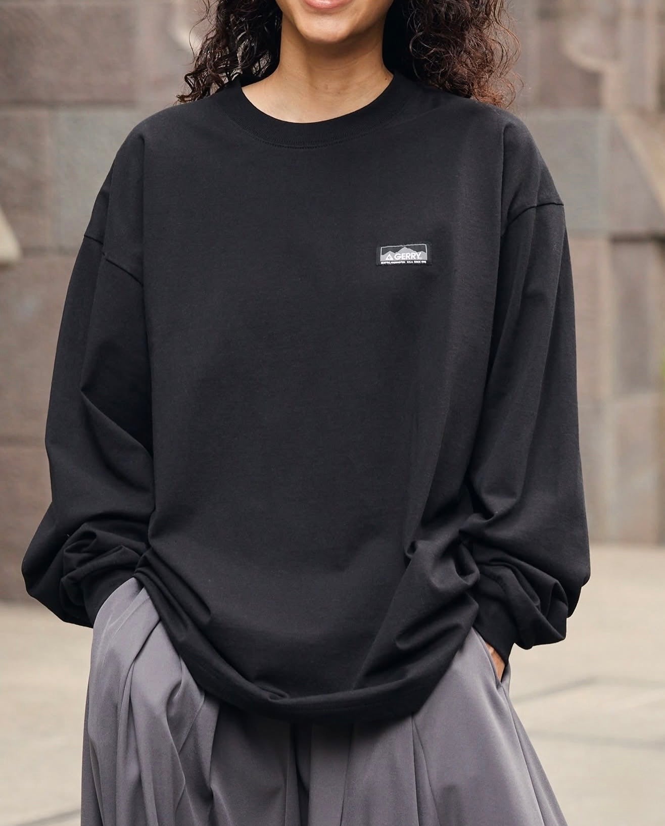 Direct from Japan GERRY Print Big Silhouette Long Sleeve Tee
