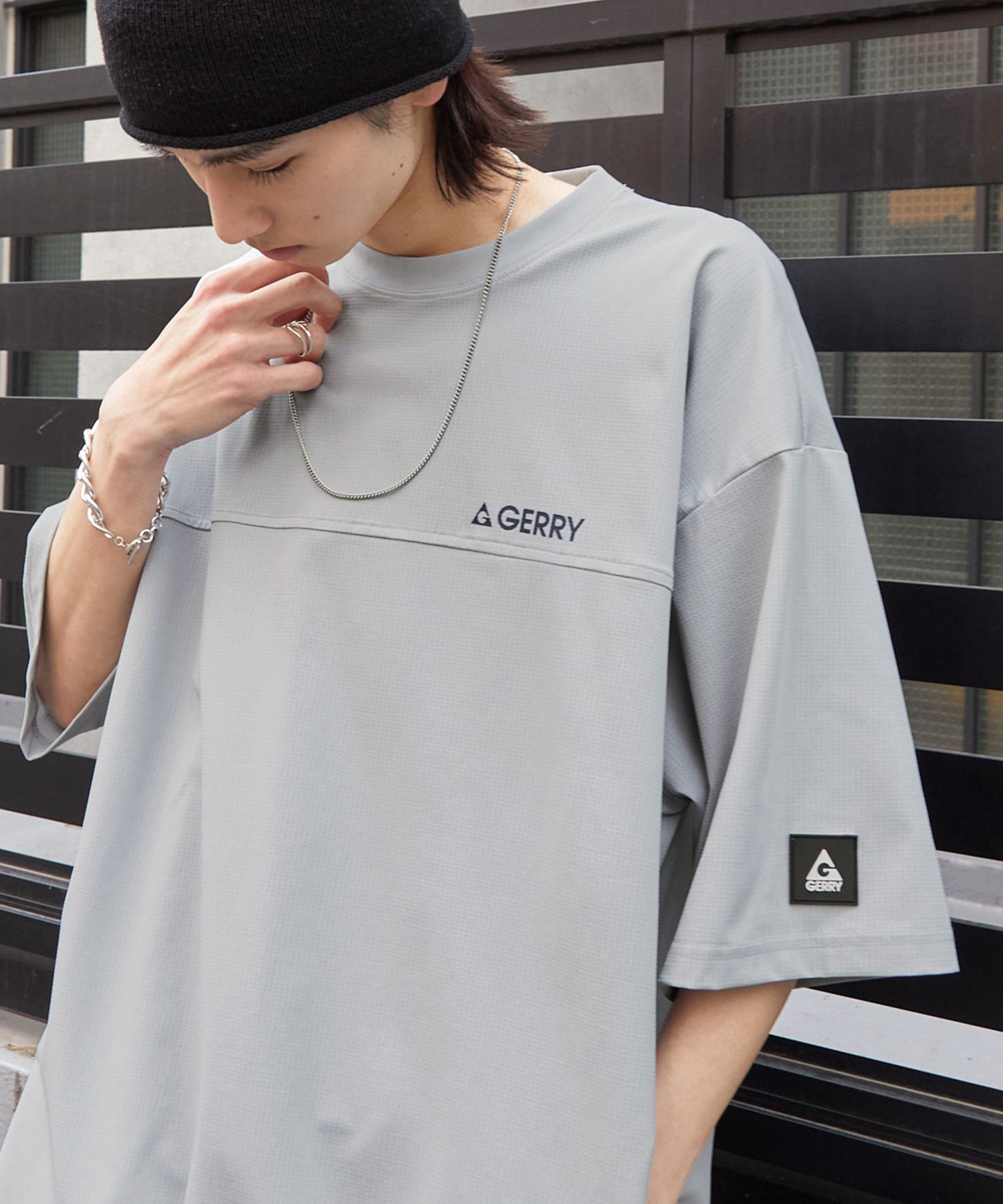 日本直送GERRY Oversized Cool Touch Tee