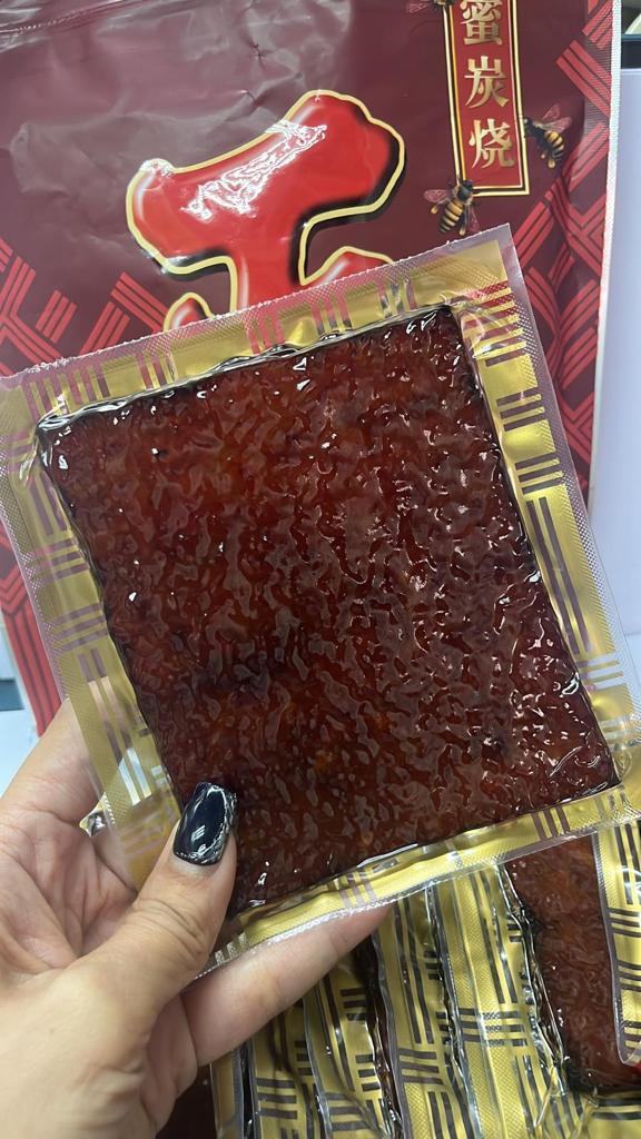 馬來西亞【正】肉乾大王炭燒豬肉乾 500g - HLY & CHOCCICO