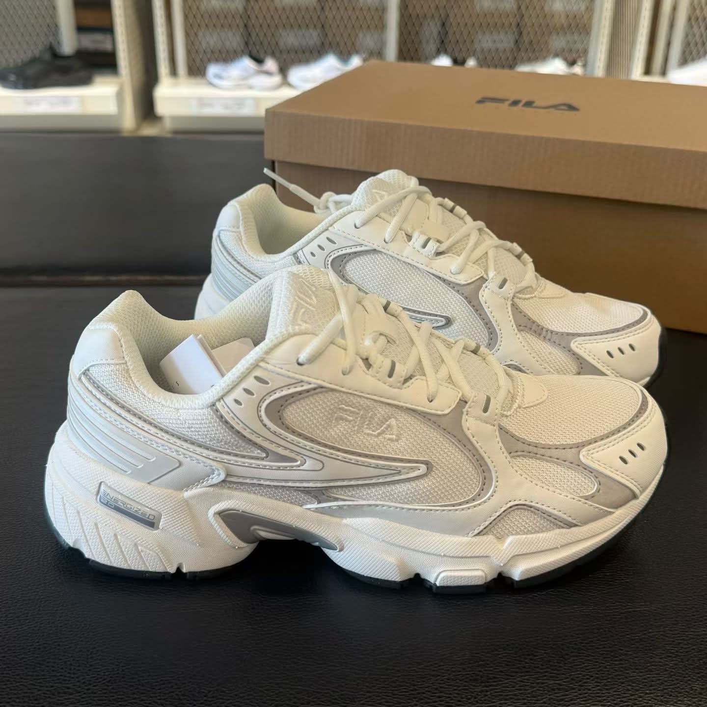 ⚡️快閃優惠⚡️韓國直送 FILA Recharge Runners Sneakers ❤️‍🔥截單日6月27日 ❤️‍🔥 3 周到港