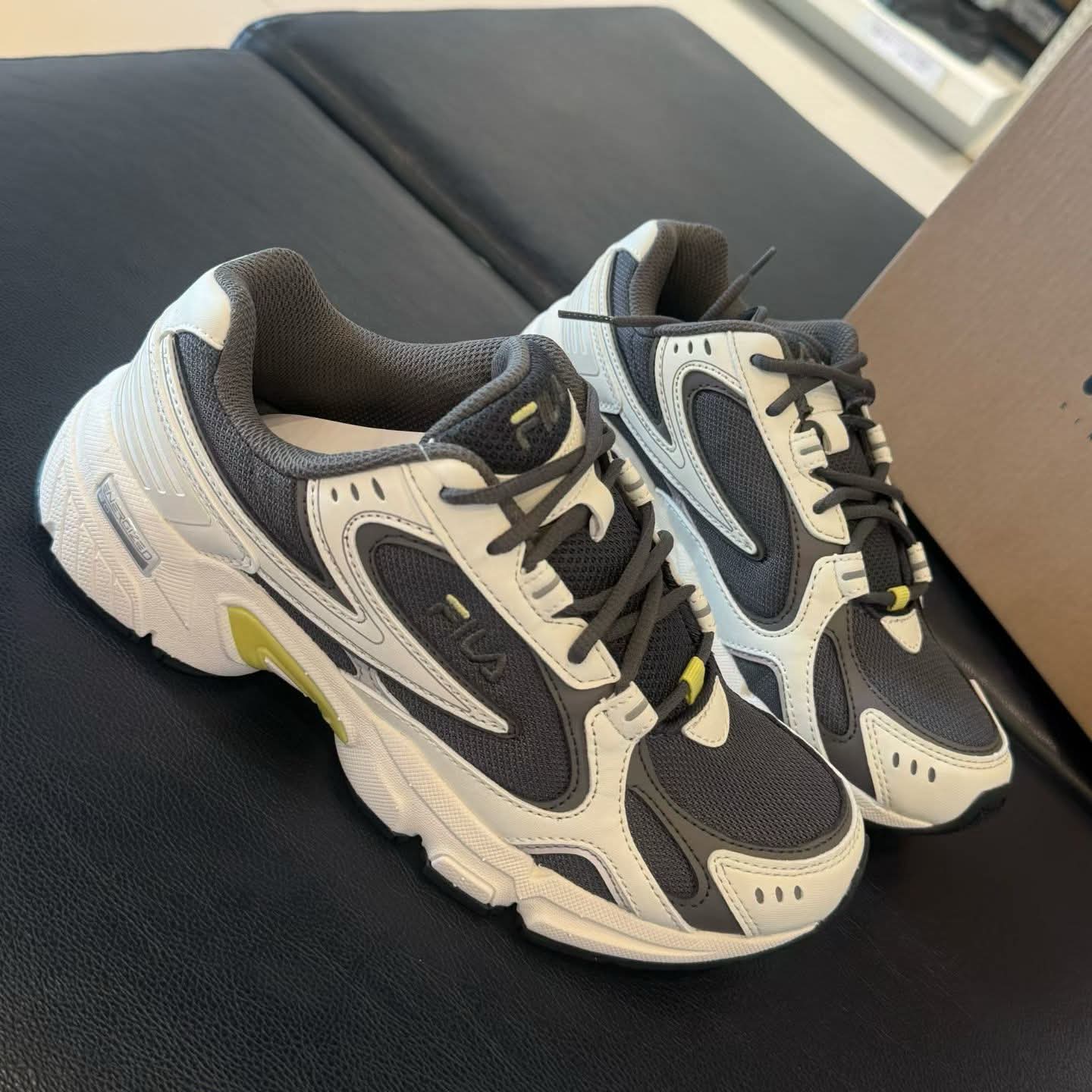 ⚡️快閃優惠⚡️韓國直送 FILA Recharge Runners Sneakers ❤️‍🔥截單日6月27日 ❤️‍🔥 3 周到港