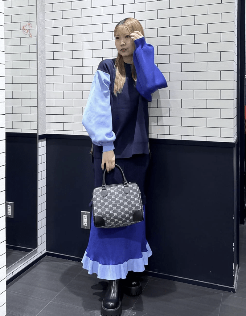 日本直送 A - LIGHT SWITCHING Knit - HLY & CHOCCICO