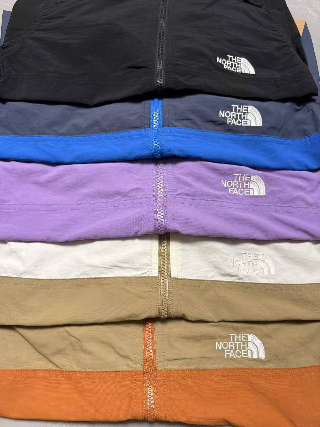 TNF Kids Autumn Jacket - HLY & CHOCCICO