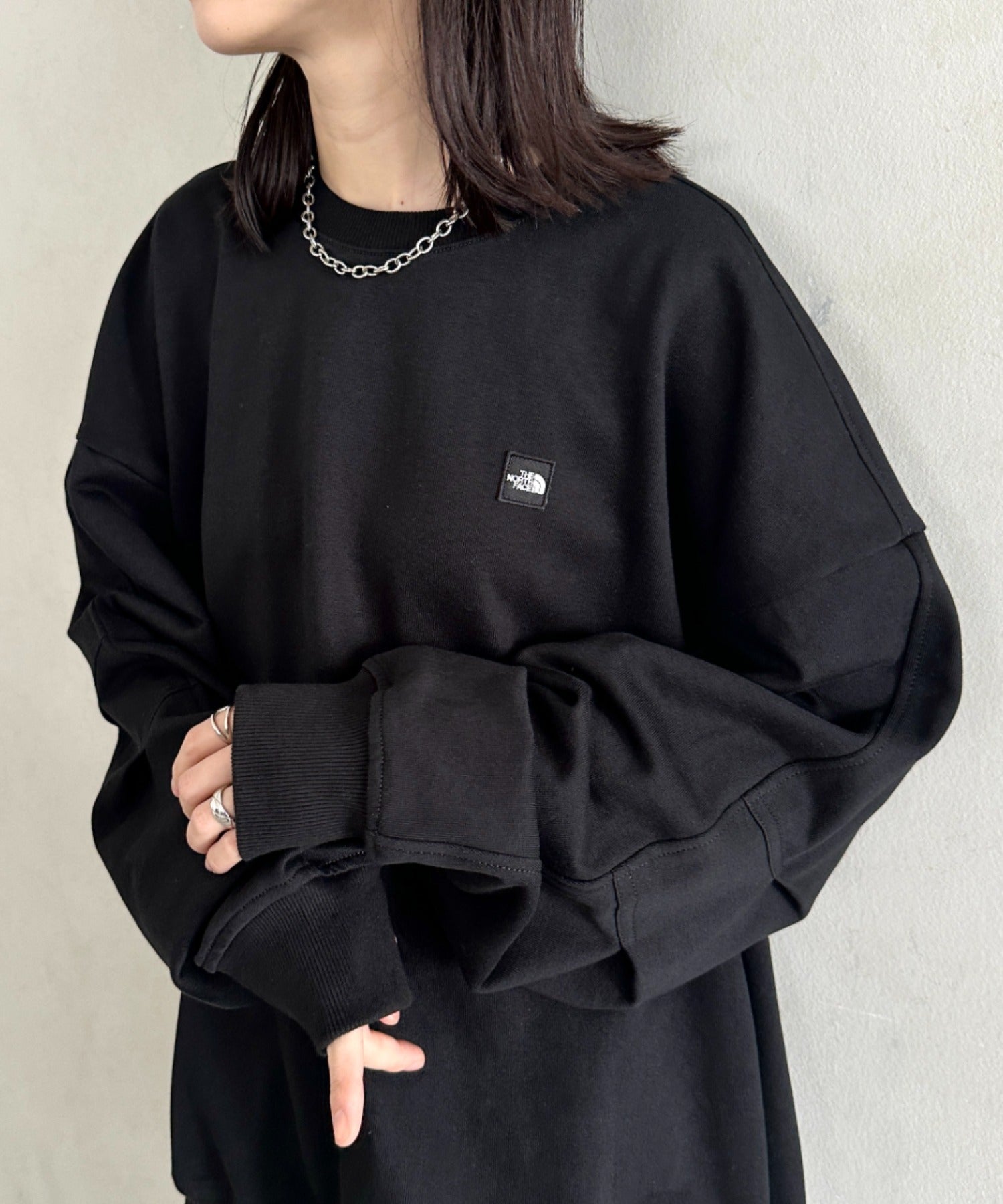 TNF Essential Sweatshirts - HLY & CHOCCICO