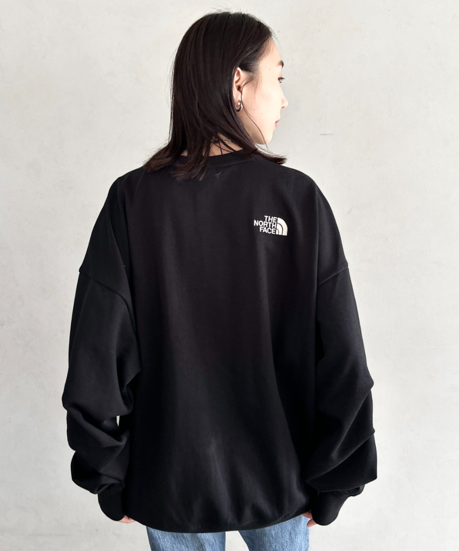 TNF Essential Sweatshirts - HLY & CHOCCICO