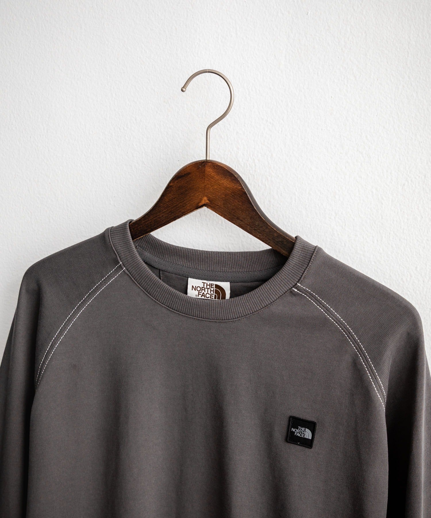 TNF Mini Box Stich Sweatshirts - HLY & CHOCCICO
