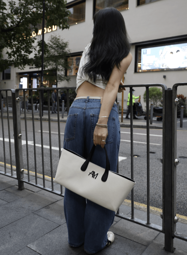 韓國直送Alice Martha Nuel Canvas bag HLY & CHOCCICO