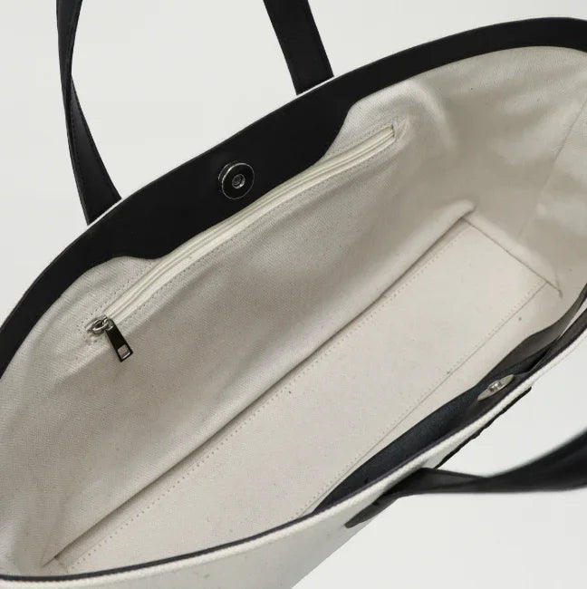 韓國直送Alice Martha Nuel Canvas bag - HLY &amp; CHOCCICO