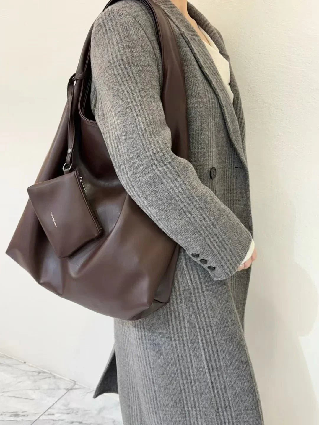 韓國直送Alice Martha Tote bag - HLY &amp; CHOCCICO