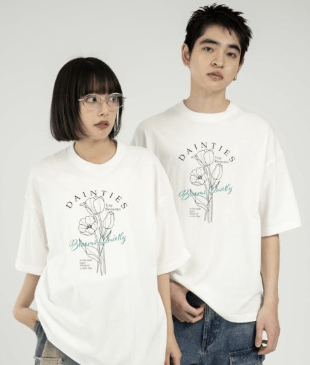 日本直送Assorted Graphic Tee HLY & CHOCCICO