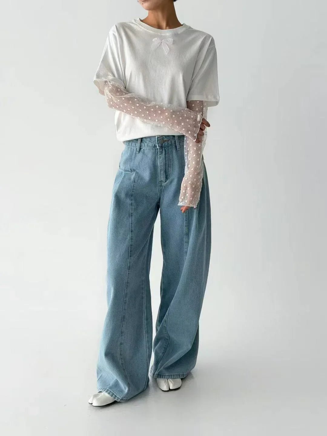韓國直送Basic lace bow Tee - HLY &amp; CHOCCICO