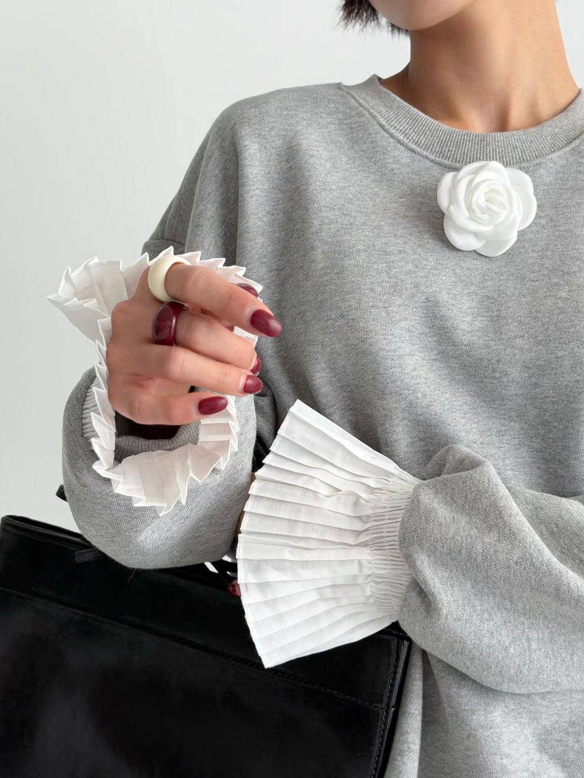 韓國直送Blossom Chic Sweater - HLY & CHOCCICO