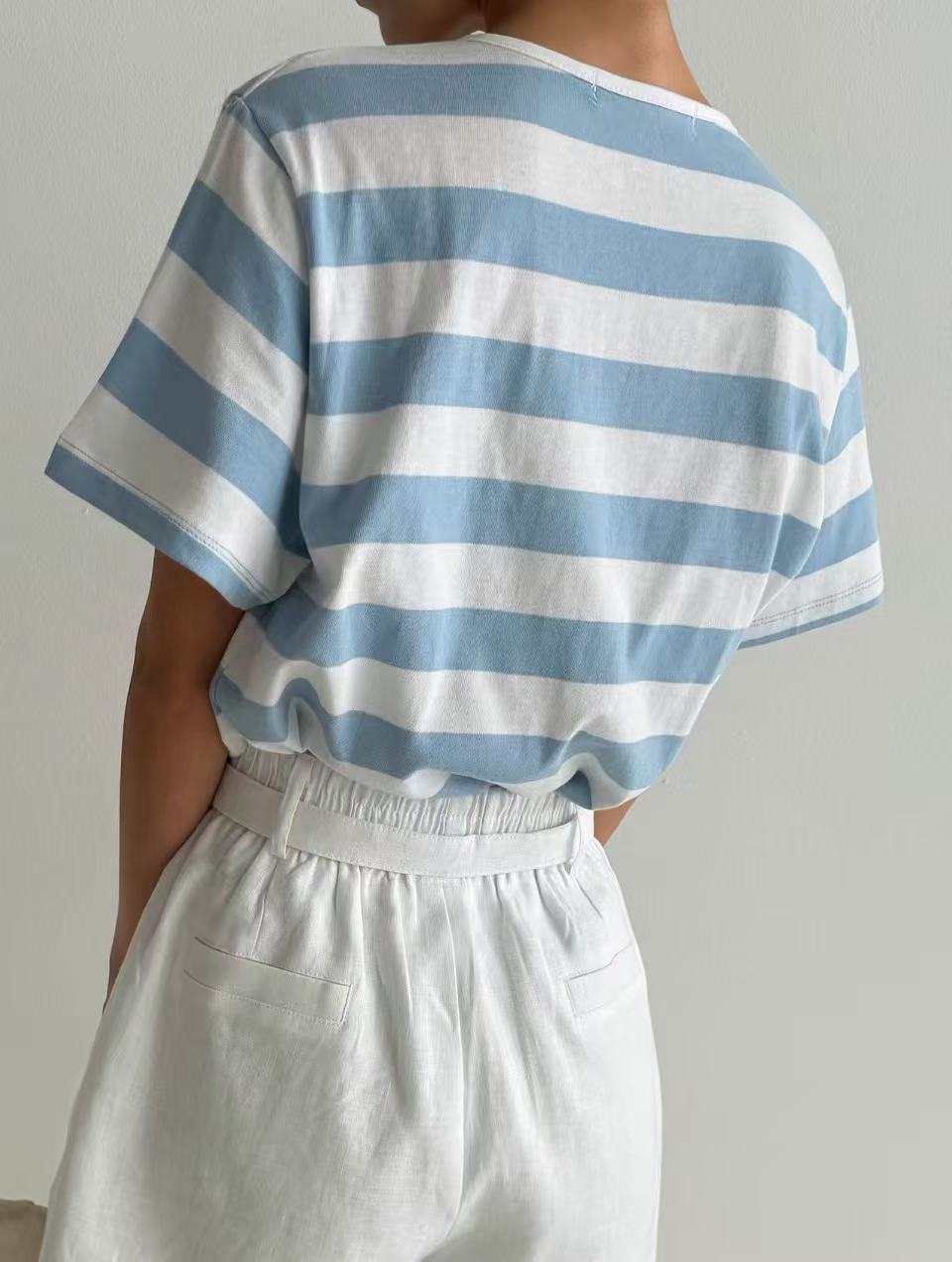 韓國直送Breezy Striped Top - HLY &amp; CHOCCICO