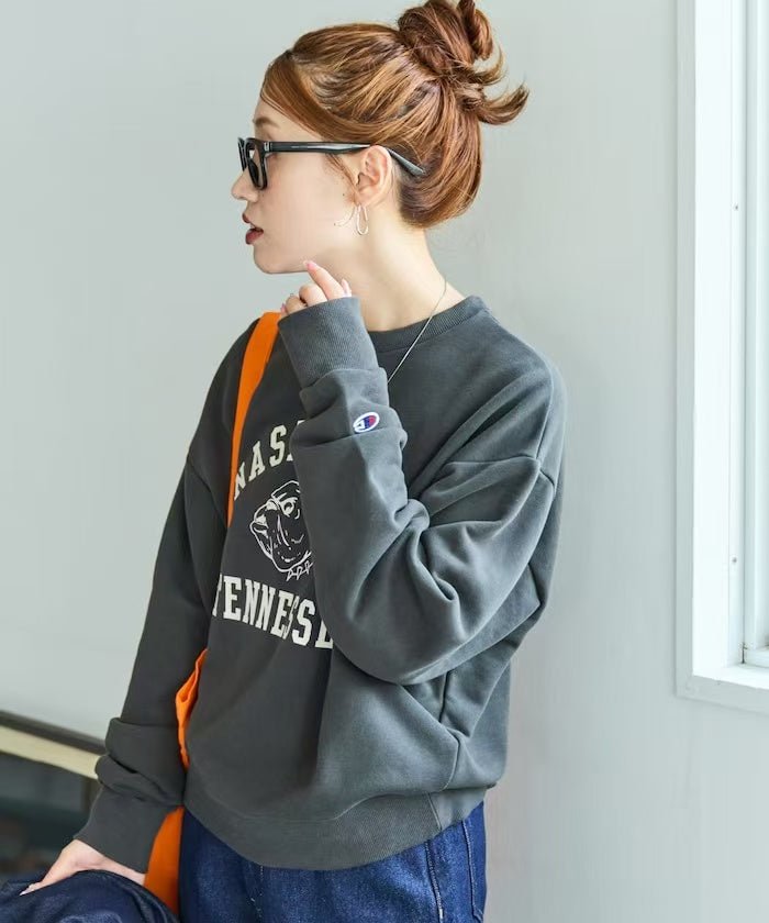 Bulldog Flocky Print Sweatshirt - HLY & CHOCCICO